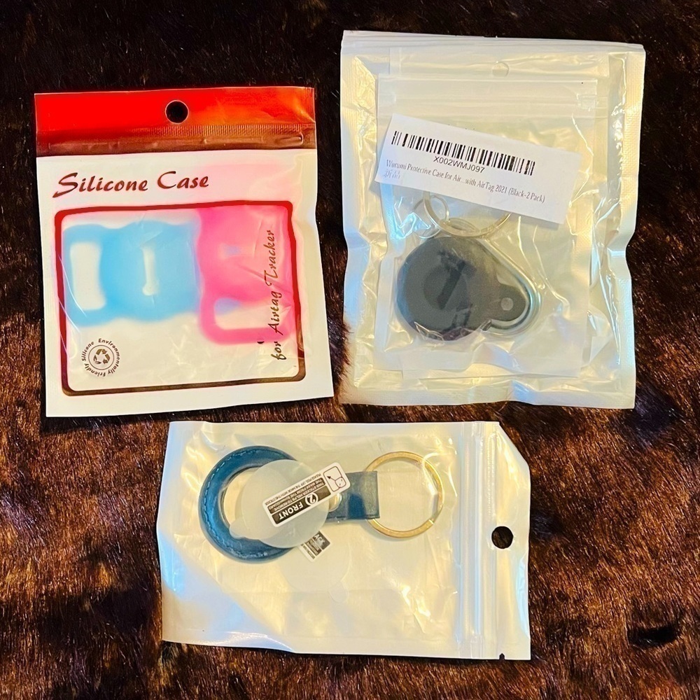 SILICONE AirTag Case Lot 5 NIP